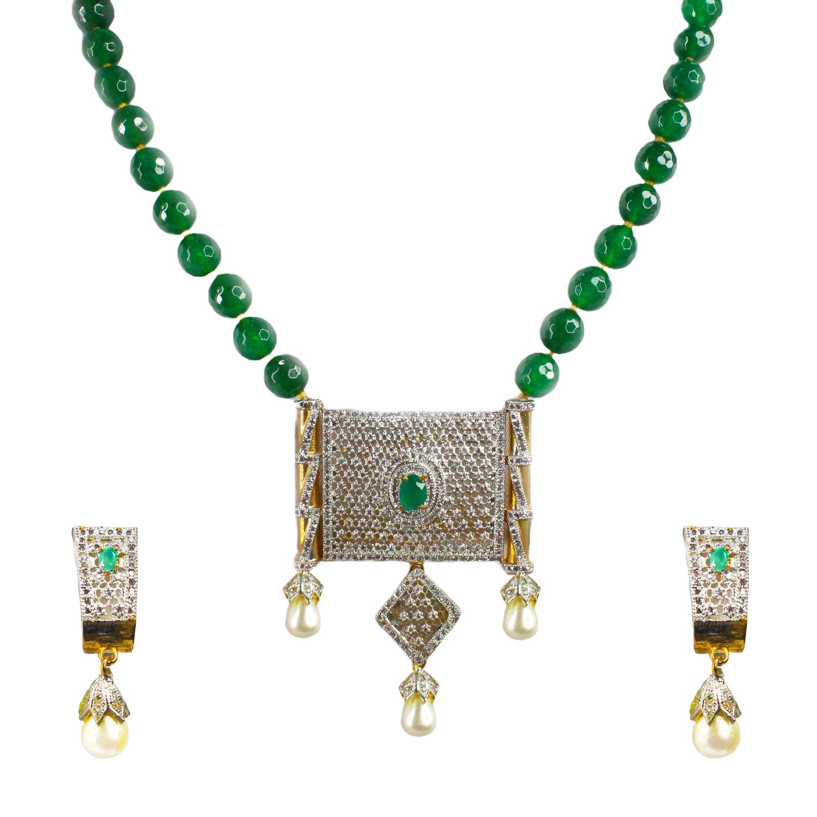 Balusha Elegant Emerald and Pearl Pendant