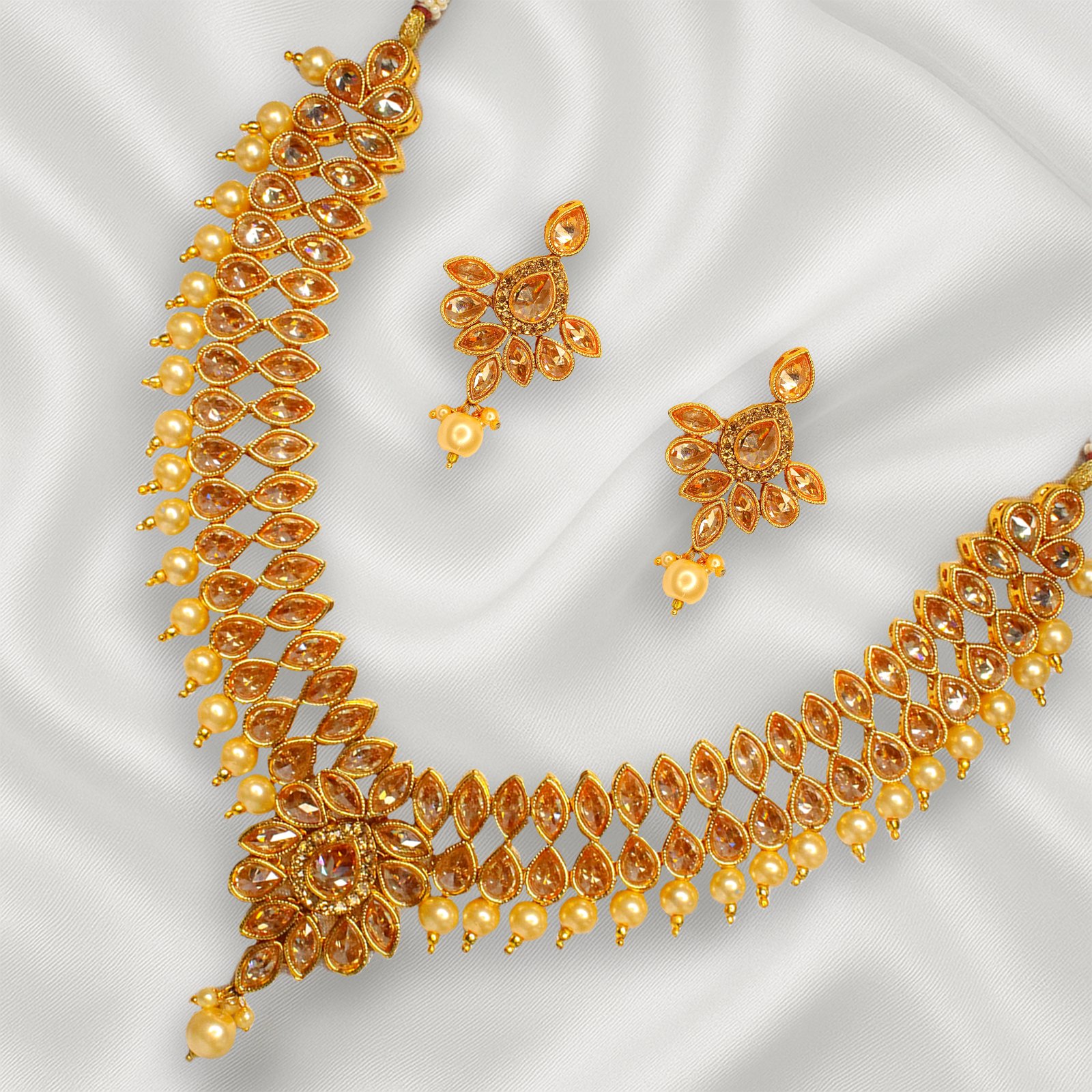 Balusha Elegant Gold-Toned Polki Set - Image 4
