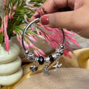 Balusha Heart and Star Black Charm Bracelet