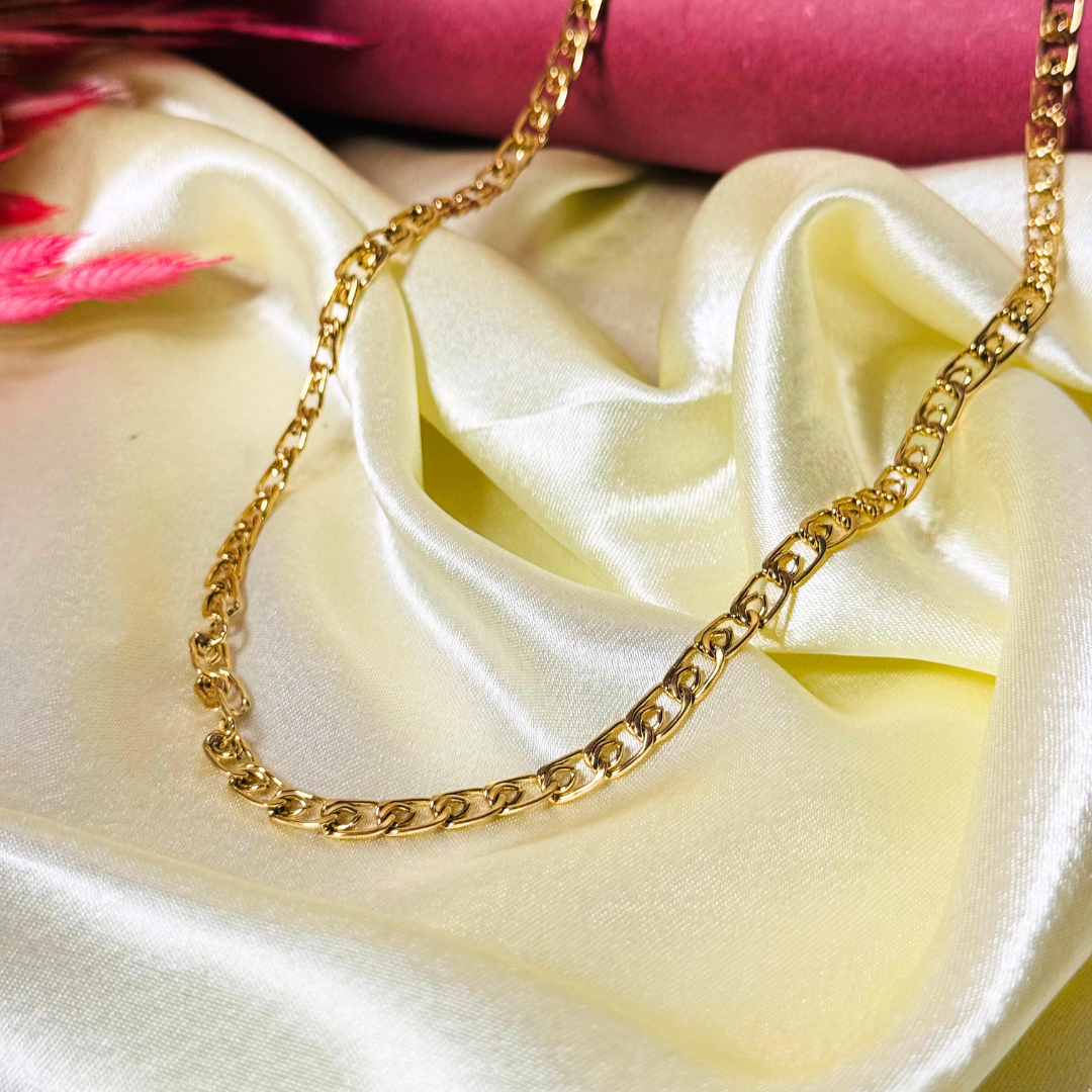 Balusha Heavy-Look Modern Gold Chain - Image 4