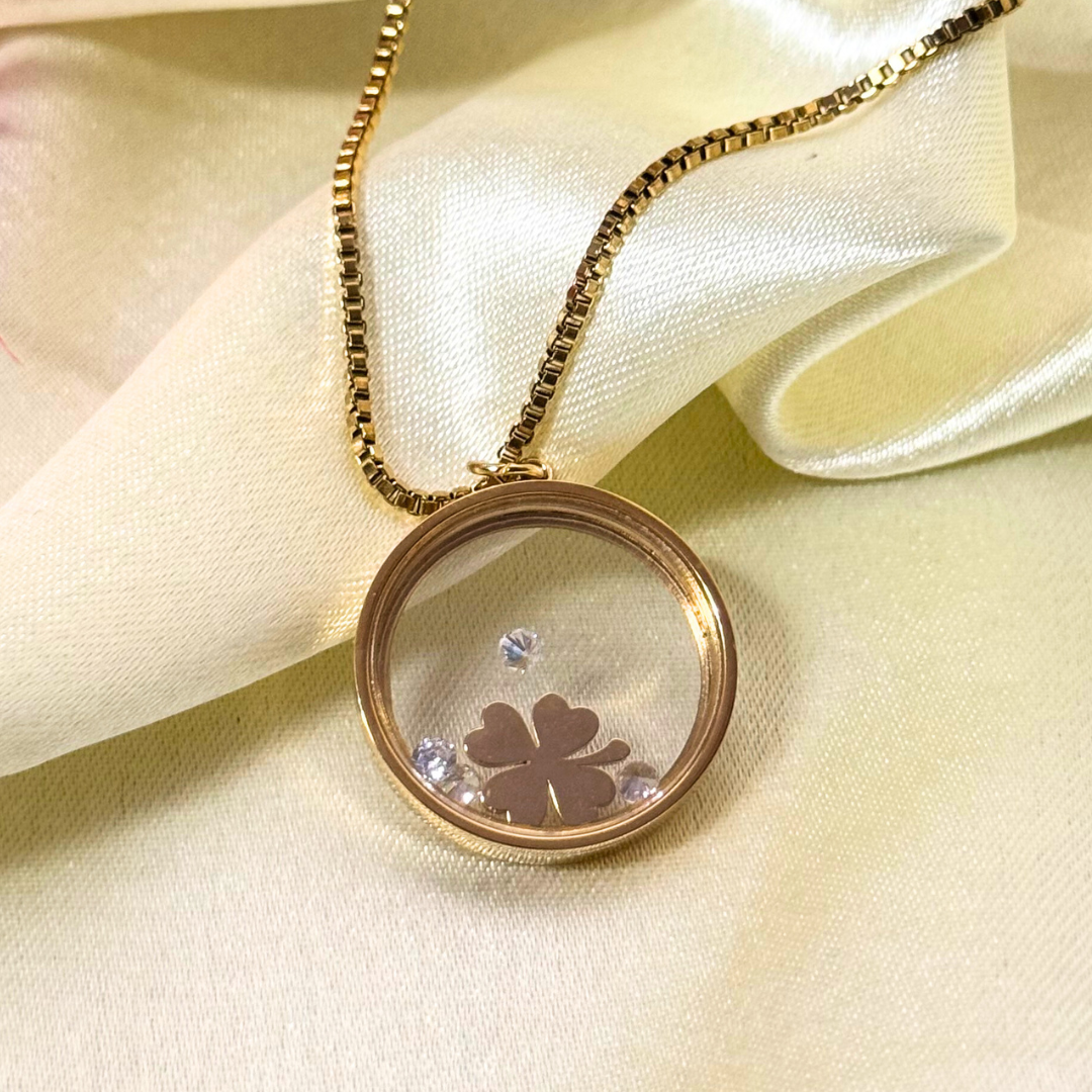 Balusha Delicate Flower Glass Pendant - Image 2