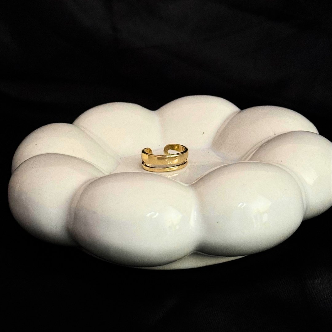 Chic Layered Design - Image 4