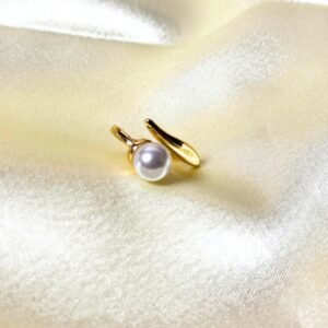 Classic Pearl Ring