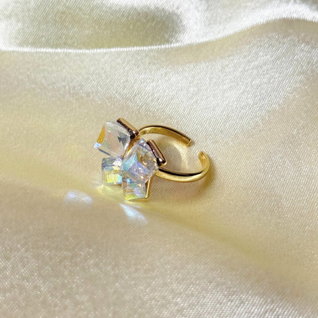 Crystal Cube Ring - Image 3