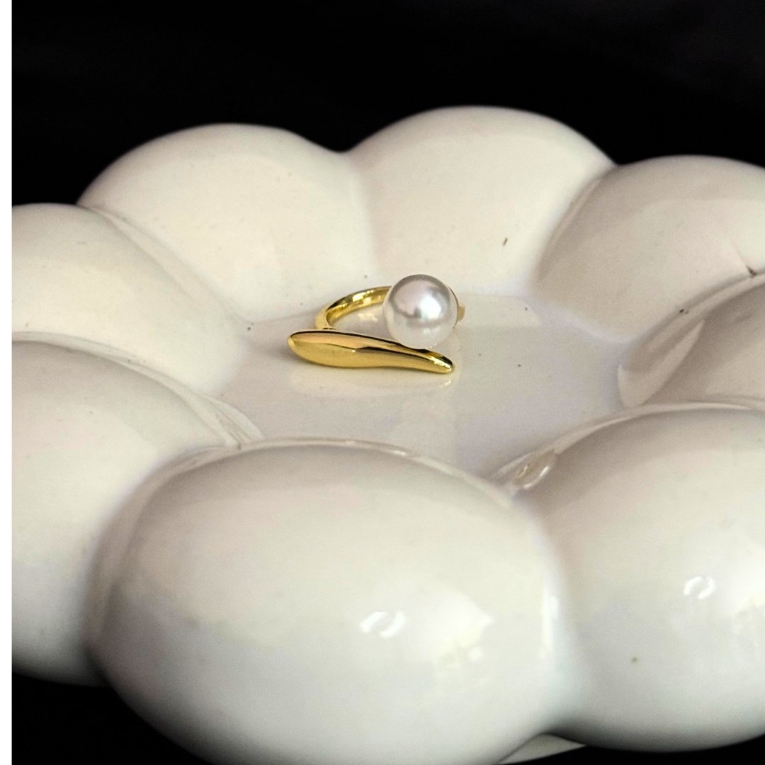 Classic Pearl Ring - Image 4